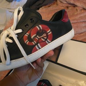 Men Gucci shoes